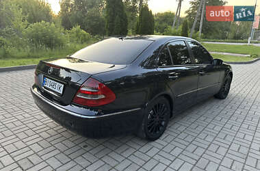 Седан Mercedes-Benz E-Class 2003 в 