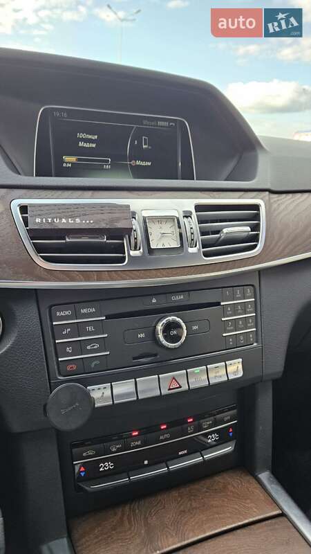 Седан Mercedes-Benz E-Class 2015 в Виннице