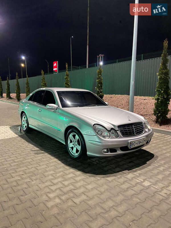 Седан Mercedes-Benz E-Class 2003 в Тернополе