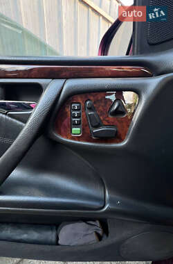 Универсал Mercedes-Benz E-Class 2000 в 