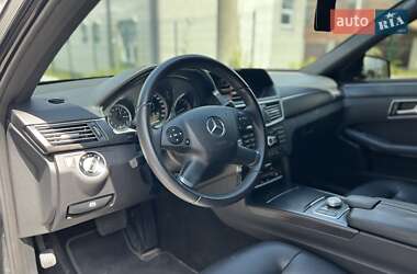 Седан Mercedes-Benz E-Class 2011 в 
