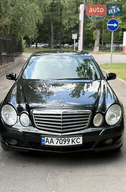 Седан Mercedes-Benz E-Class 2008 в Виннице