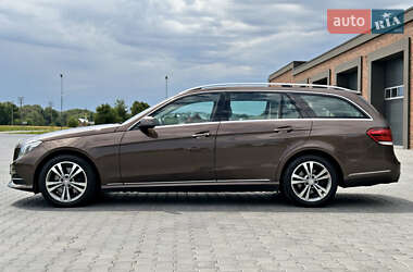 Універсал Mercedes-Benz E-Class 2015 в 