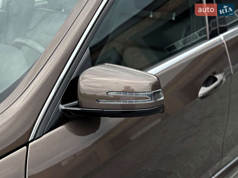 Универсал Mercedes-Benz E-Class 2015 в Черновцах