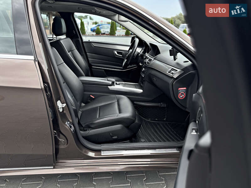 Универсал Mercedes-Benz E-Class 2015 в Черновцах