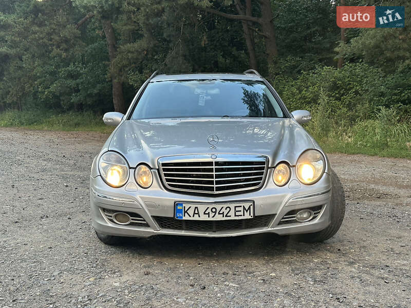 Універсал Mercedes-Benz E-Class 2005 в Володимирі