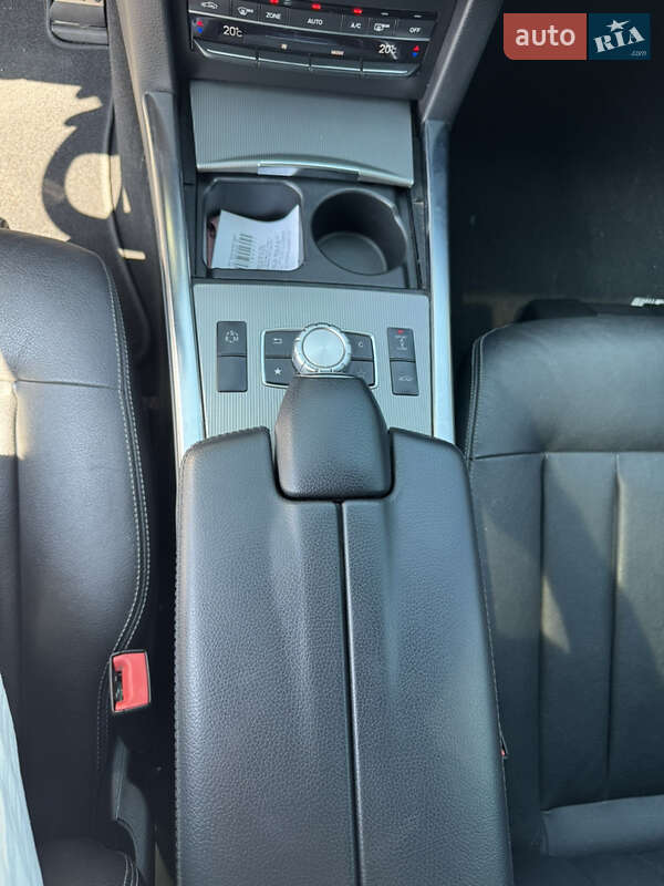 Седан Mercedes-Benz E-Class 2013 в Черновцах