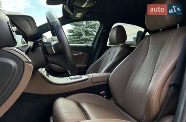Седан Mercedes-Benz E-Class 2022 в 