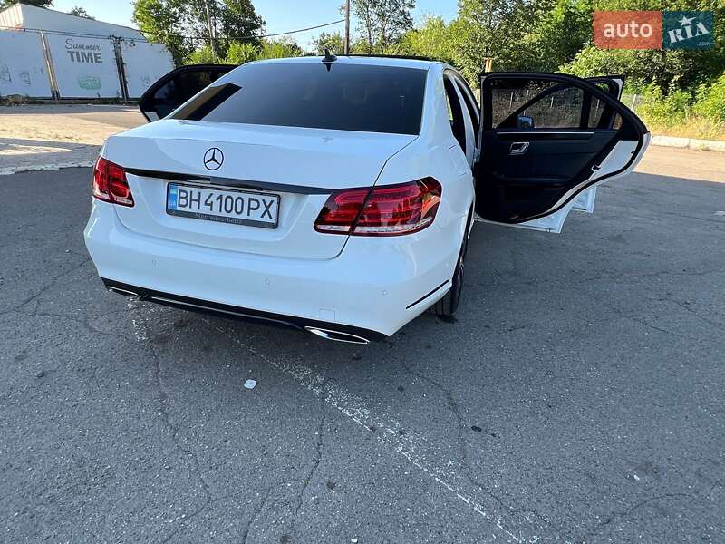Седан Mercedes-Benz E-Class 2014 в Очакове