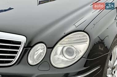 Седан Mercedes-Benz E-Class 2008 в 