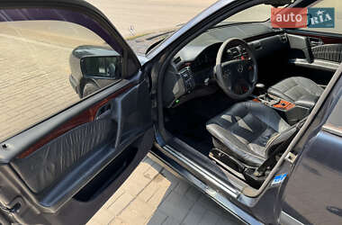 Седан Mercedes-Benz E-Class 1996 в 