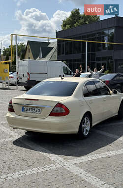 Седан Mercedes-Benz E-Class 2008 в 