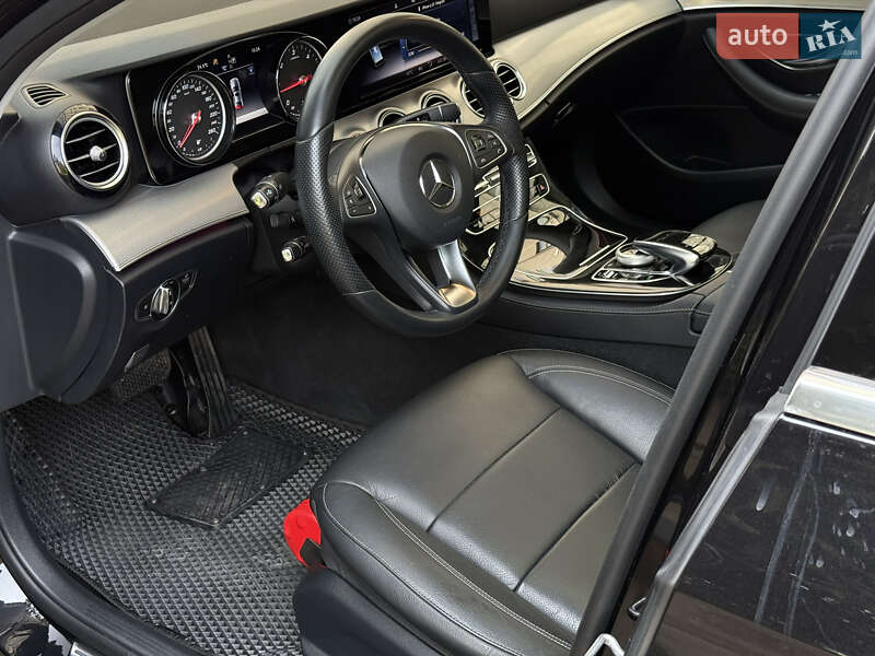 Седан Mercedes-Benz E-Class 2017 в Тернополе фото 23 Седан Mercedes-Benz E-Class 2017 в Тернополе