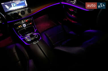 Седан Mercedes-Benz E-Class 2017 в  фото 87 Седан Mercedes-Benz E-Class 2017 в