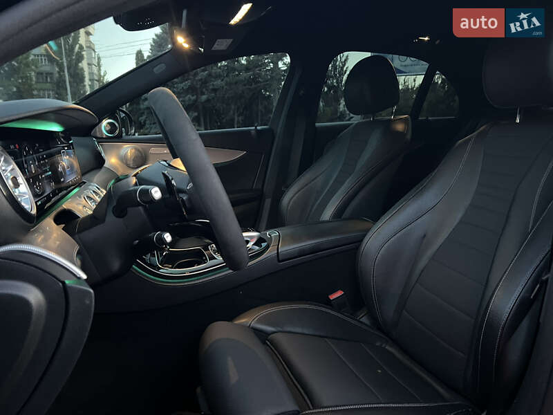Седан Mercedes-Benz E-Class 2017 в Одессе