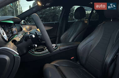Седан Mercedes-Benz E-Class 2017 в 