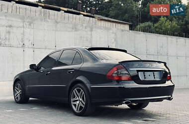 Седан Mercedes-Benz E-Class 2003 в 