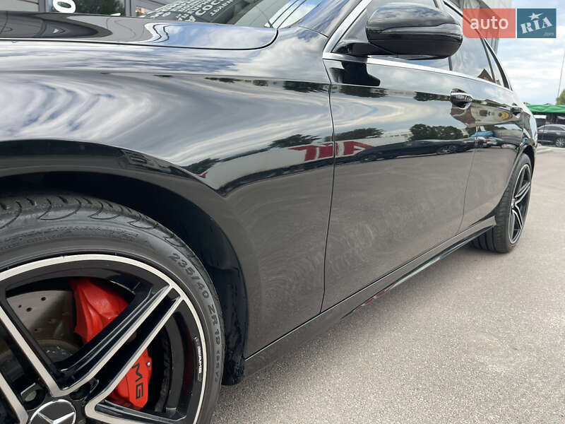 Седан Mercedes-Benz E-Class 2016 в Києві