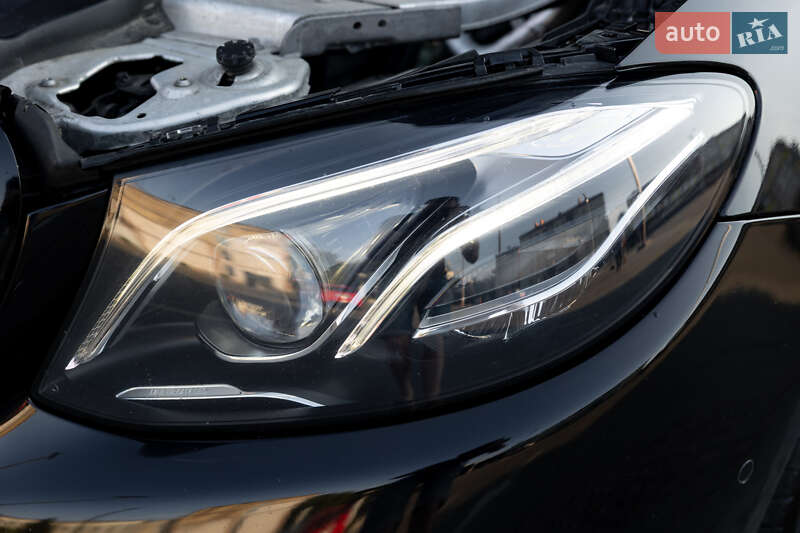 Седан Mercedes-Benz E-Class 2018 в Житомирі