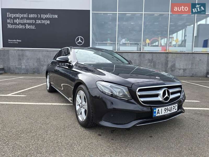 Седан Mercedes-Benz E-Class 2017 в Киеве
