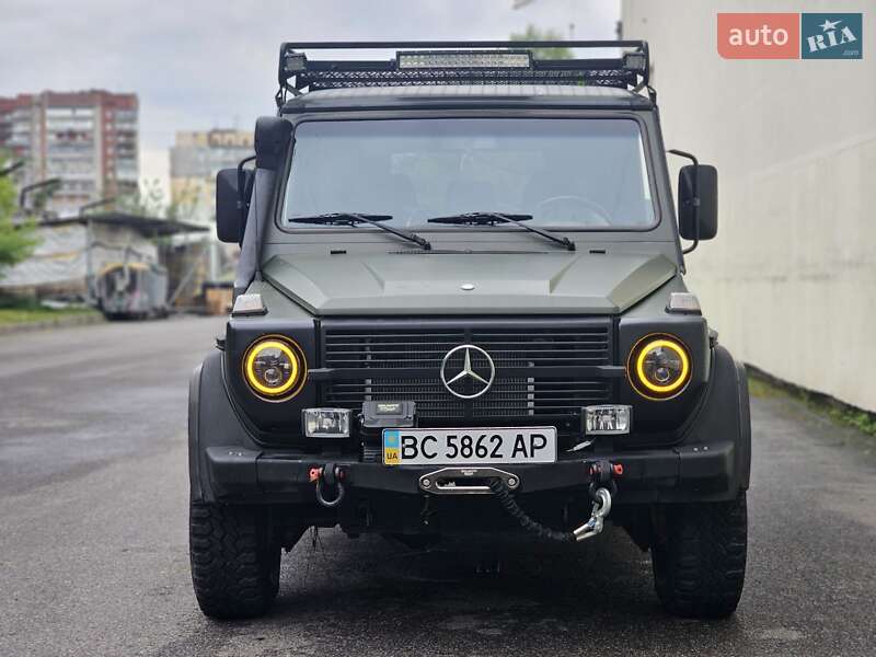 Внедорожник / Кроссовер Mercedes-Benz E-Class 1988 в Львове