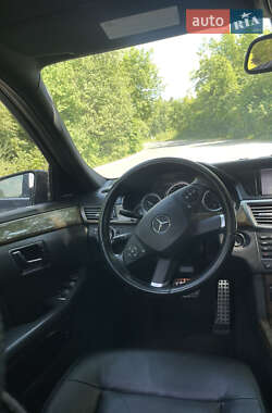 Седан Mercedes-Benz E-Class 2010 в 