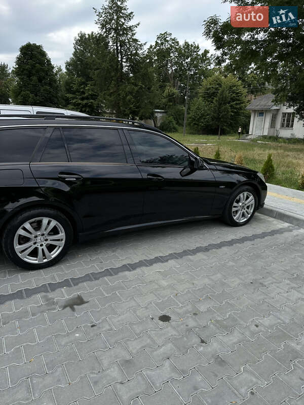 Универсал Mercedes-Benz E-Class 2010 в Стрые