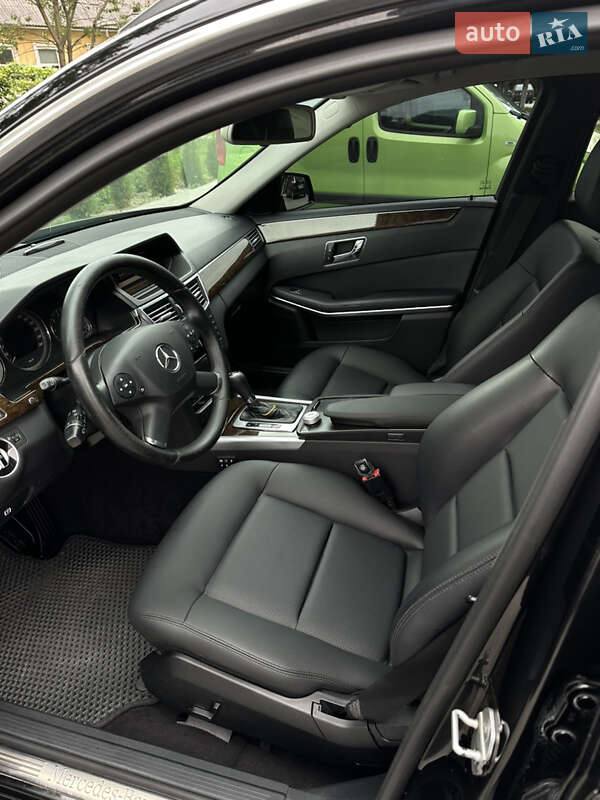 Универсал Mercedes-Benz E-Class 2010 в Стрые