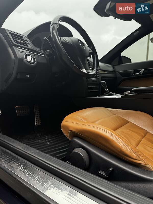 Купе Mercedes-Benz E-Class 2010 в Львове