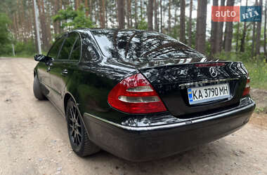 Седан Mercedes-Benz E-Class 2003 в 