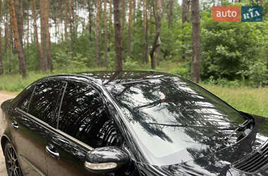 Седан Mercedes-Benz E-Class 2003 в 