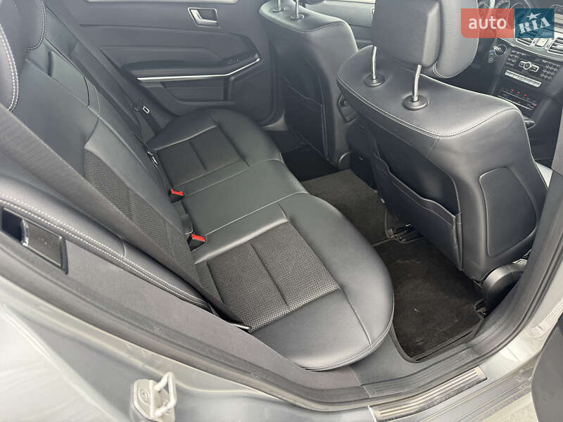 Универсал Mercedes-Benz E-Class 2013 в Киеве