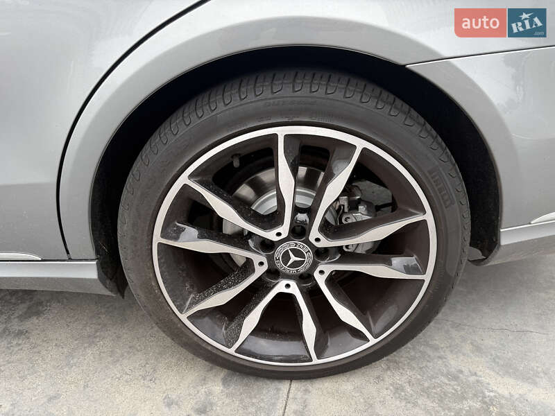 Универсал Mercedes-Benz E-Class 2013 в Киеве