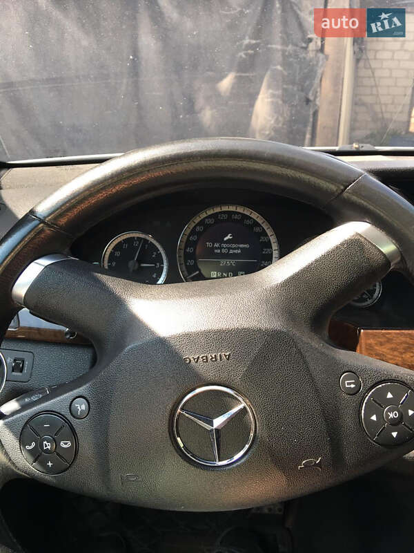 Седан Mercedes-Benz E-Class 2010 в Павлограде фото 13 Седан Mercedes-Benz E-Class 2010 в Павлограде