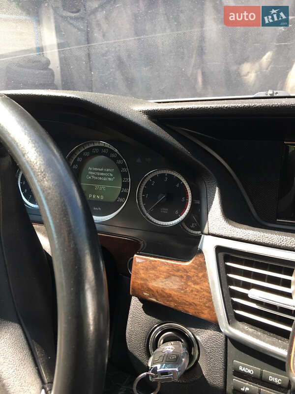 Седан Mercedes-Benz E-Class 2010 в Павлограде фото 17 Седан Mercedes-Benz E-Class 2010 в Павлограде