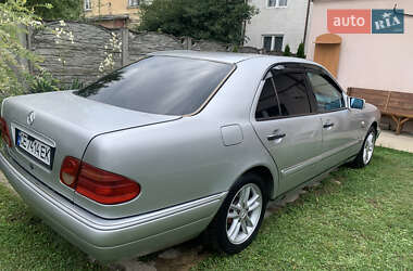 Седан Mercedes-Benz E-Class 1998 в 