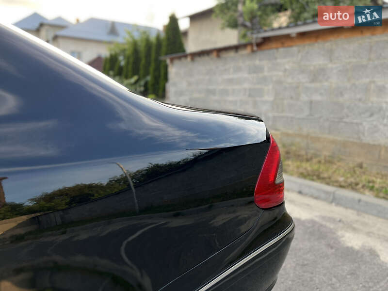Седан Mercedes-Benz E-Class 2007 в Львове