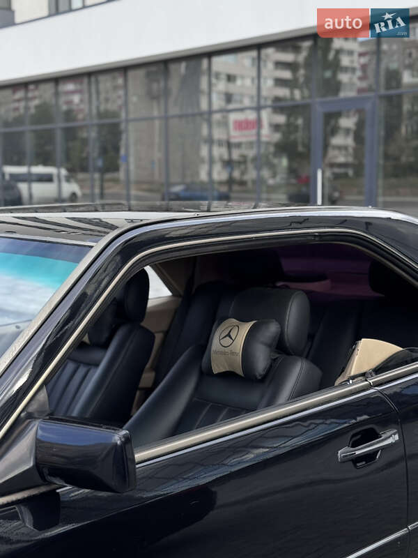 Купе Mercedes-Benz E-Class 1995 в Дніпрі