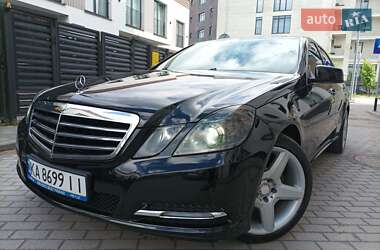 Седан Mercedes-Benz E-Class 2013 в Львові