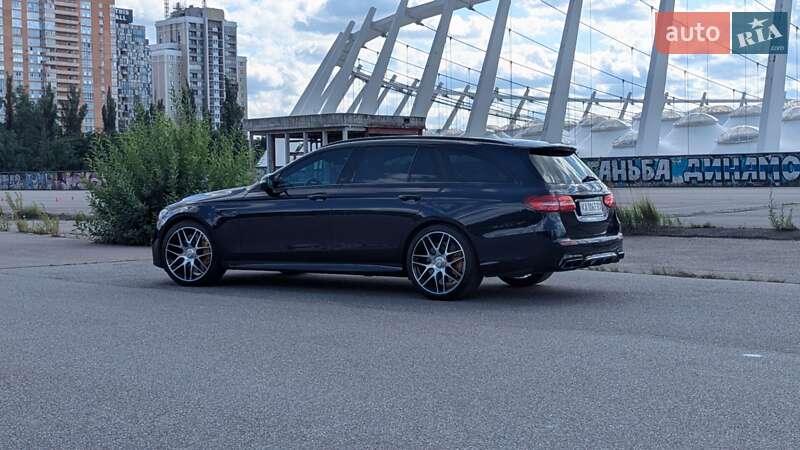 Универсал Mercedes-Benz E-Class 2018 в Киеве