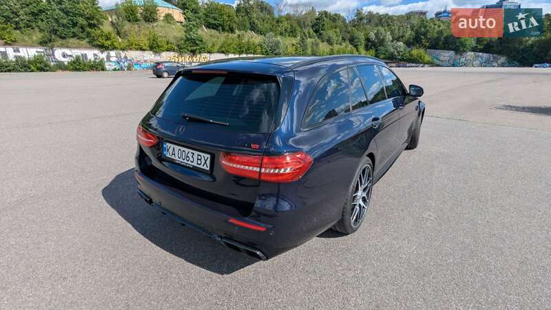 Универсал Mercedes-Benz E-Class 2018 в Киеве