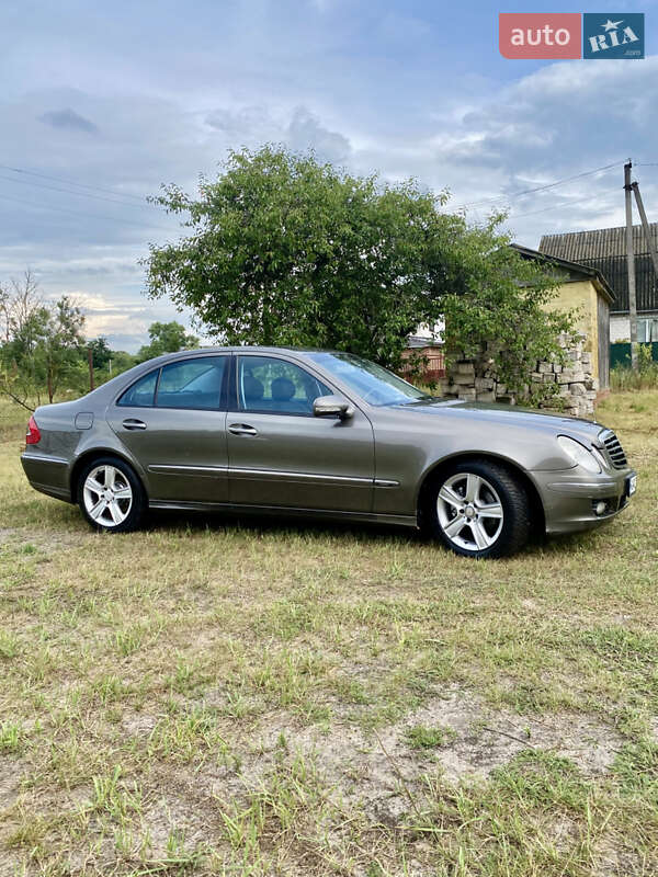 Mercedes-Benz E-Class 2007