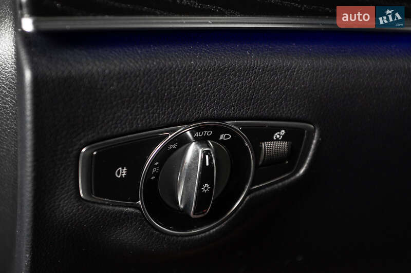 Седан Mercedes-Benz E-Class 2022 в Одесі