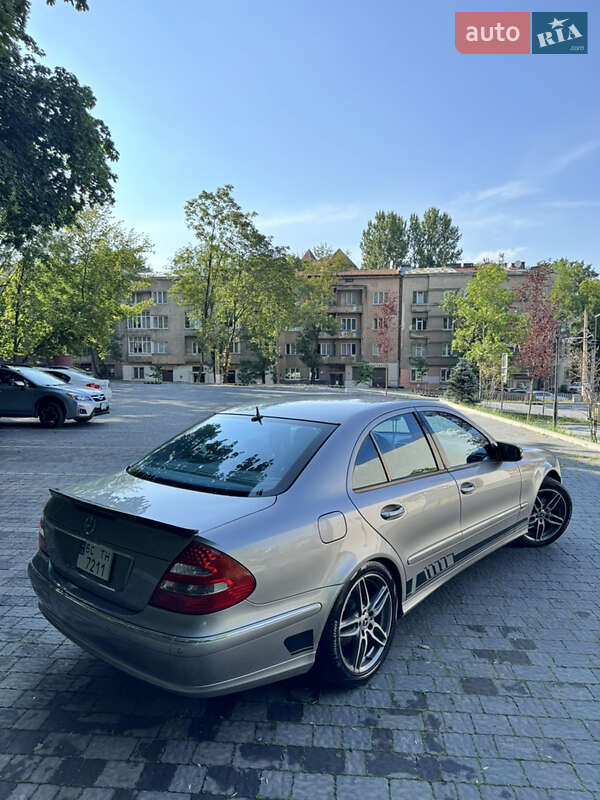 Mercedes-Benz E-Class 2003