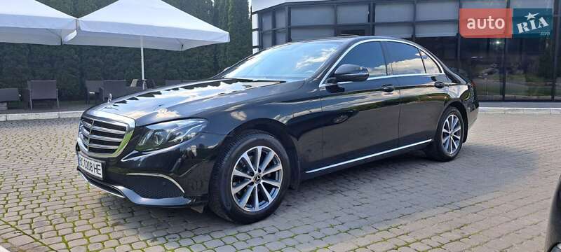Mercedes-Benz E-Class 2017