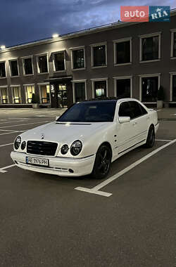 Седан Mercedes-Benz E-Class 1997 в Киеве