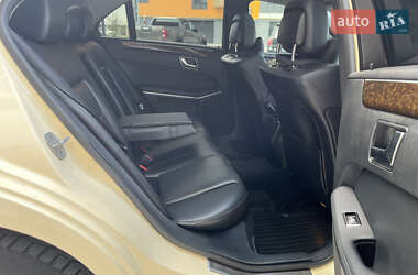 Седан Mercedes-Benz E-Class 2011 в 