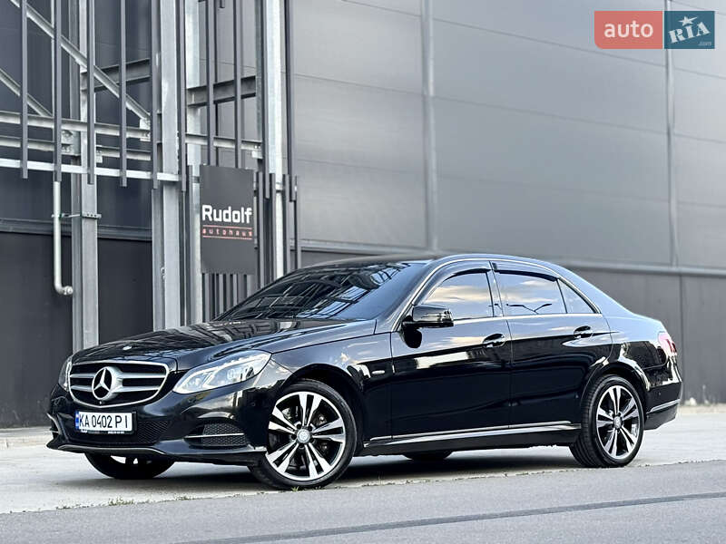 Седан Mercedes-Benz E-Class 2015 в Киеве