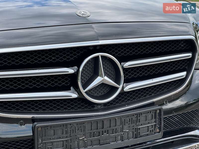 Седан Mercedes-Benz E-Class 2018 в Луцьку