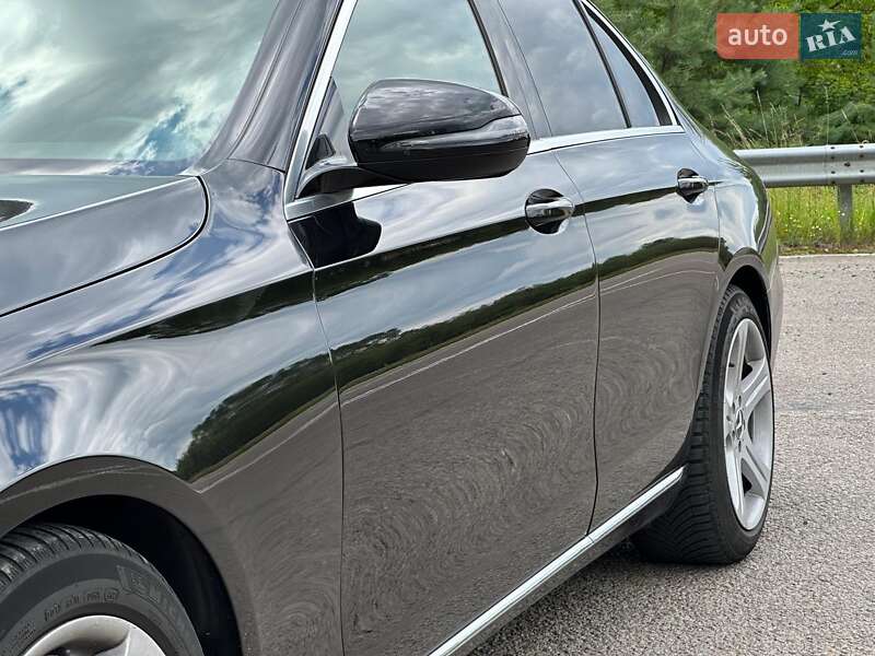 Седан Mercedes-Benz E-Class 2018 в Луцьку